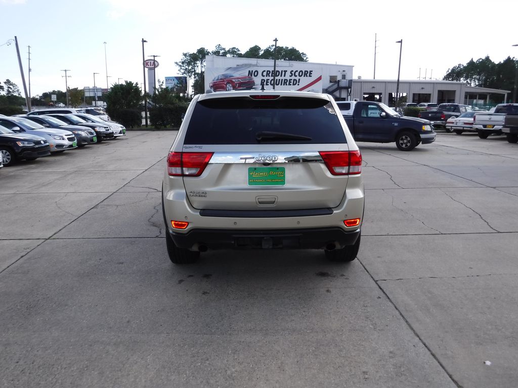 Used 2011 Jeep Grand Cherokee For Sale